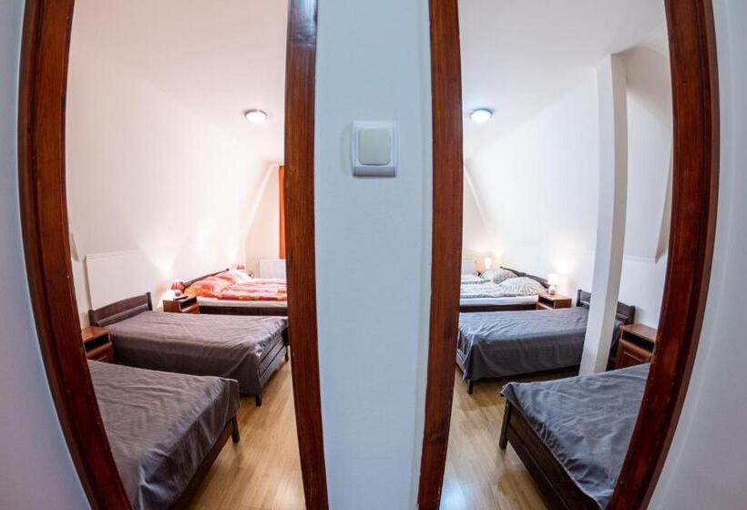 Megálló Wellness Panzió