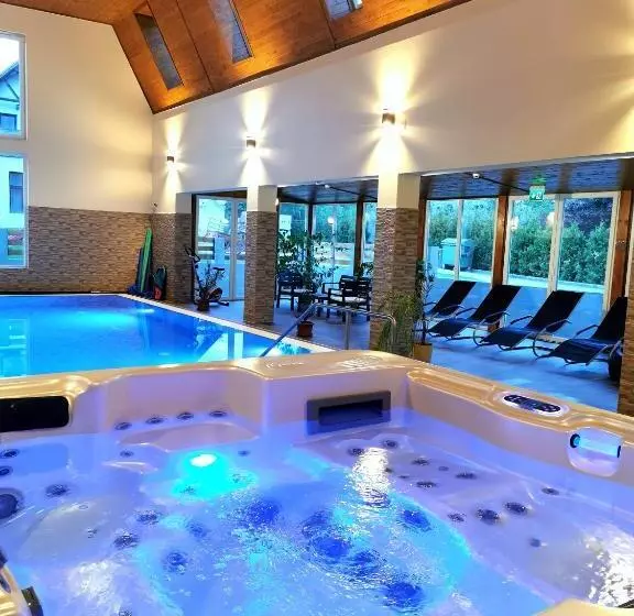 Megálló Wellness Panzió