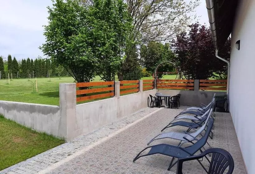 Megálló Wellness Panzió