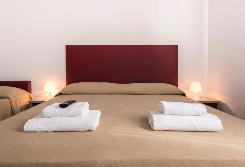 ペンション Affitta Camere Elena