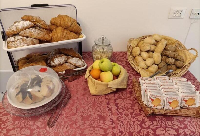 ペンション Affitta Camere Elena