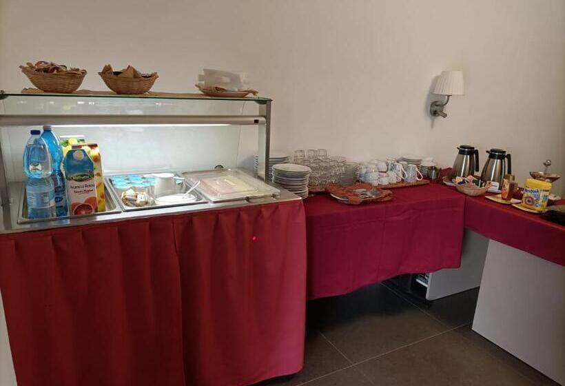 ペンション Affitta Camere Elena