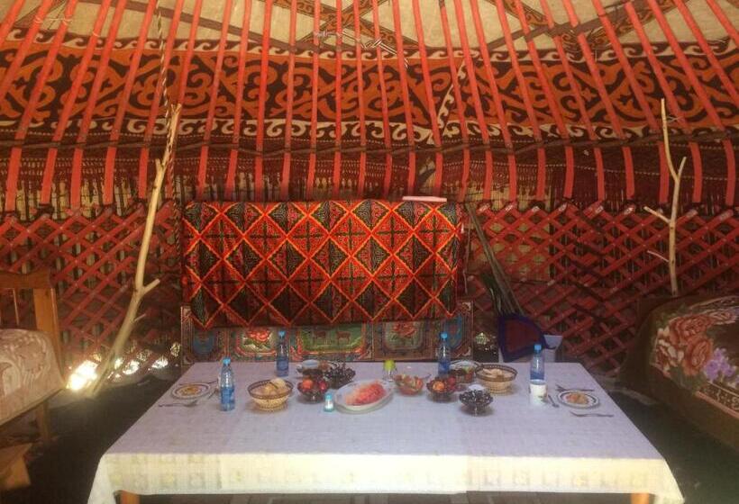 پانسیون Guest House Mira