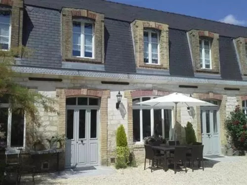 Majatalo Le Presbytère De Sévigny