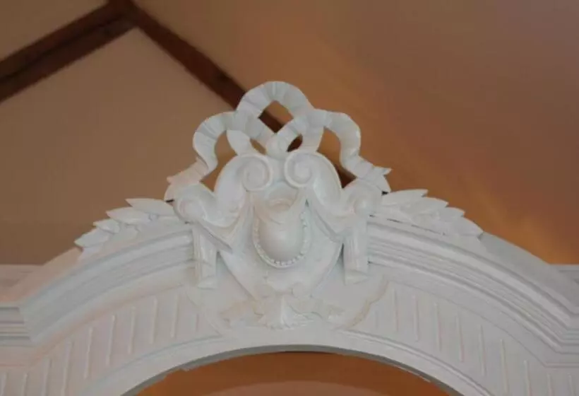 Majatalo Le Presbytère De Sévigny