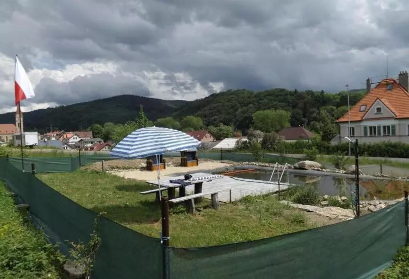 Majatalo Penzion Signum Laudis