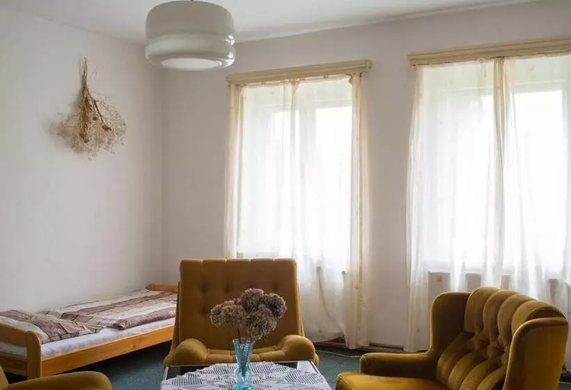 Majatalo Penzion Signum Laudis