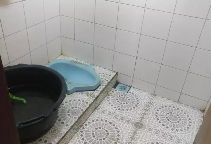 Pensione Teratai Putih