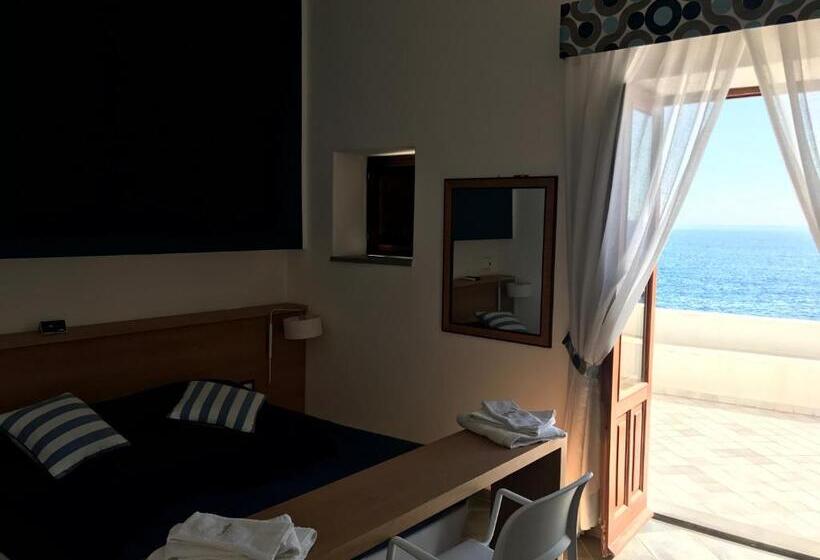 تختخواب و صبحانه Da Nino Sul Mare