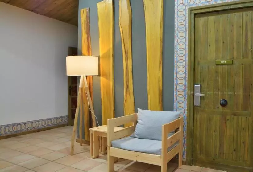 Hotelli El Jou Nature