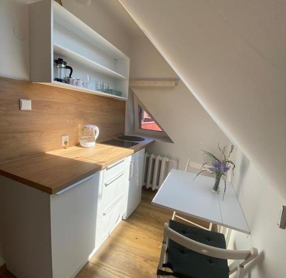 پانسیون Nida Guesthouse At Loreta