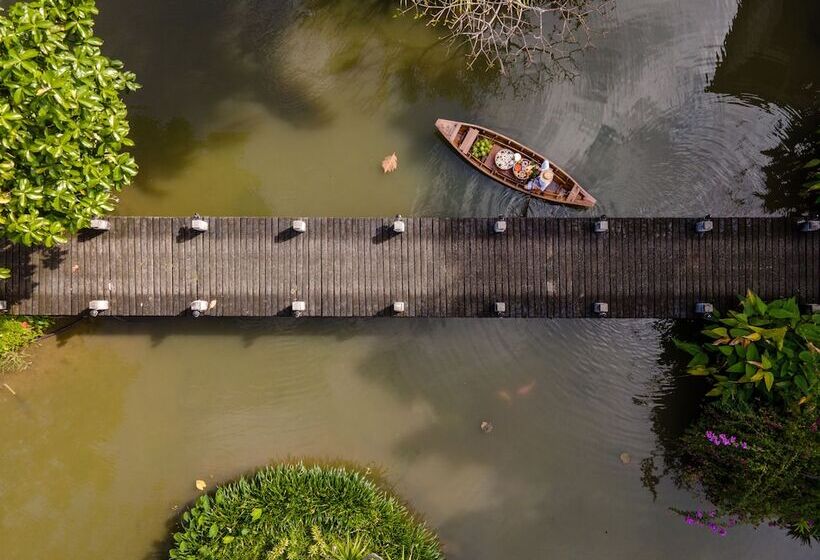 Anantara Mai Khao Phuket Villas