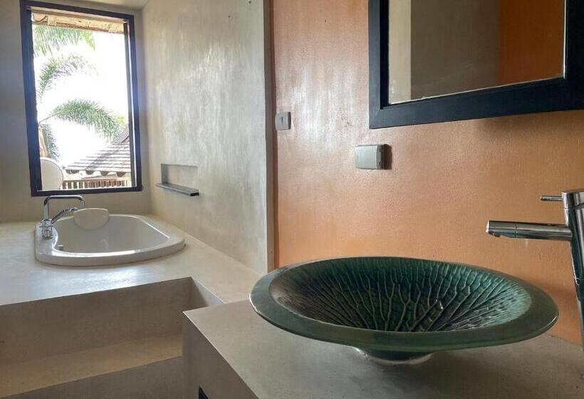 אתר נופש Bhundhari Residence Koh Samui