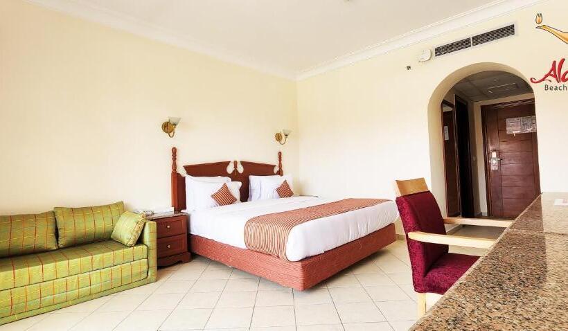 هتل Aladdin Beach Resort
