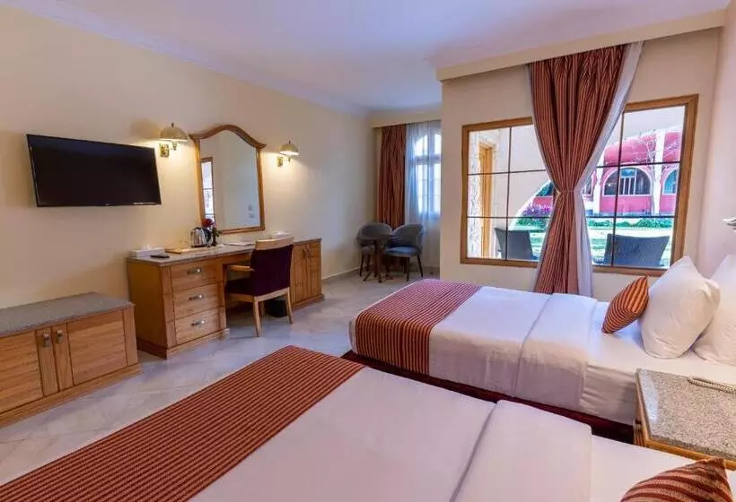 ホテル Aladdin Beach Resort