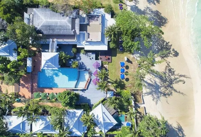 Отель Anyavee Tubkaek Beach Resort