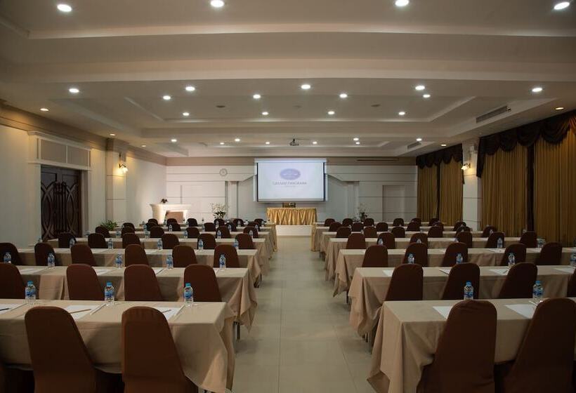 Отель Gassan Panorama Golf Club