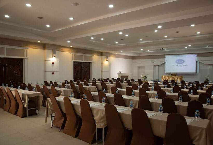 Отель Gassan Panorama Golf Club