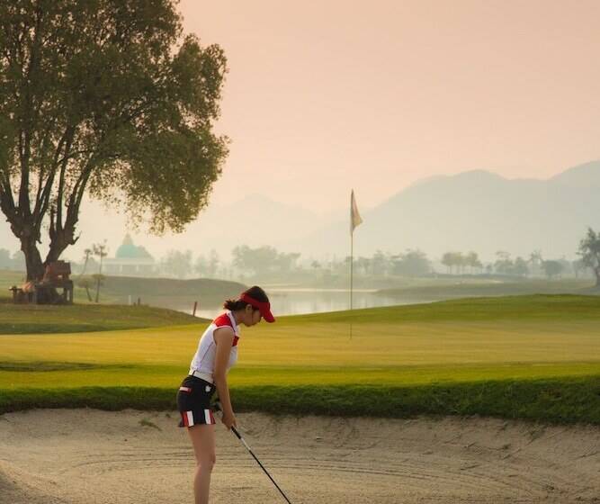 Отель Gassan Panorama Golf Club