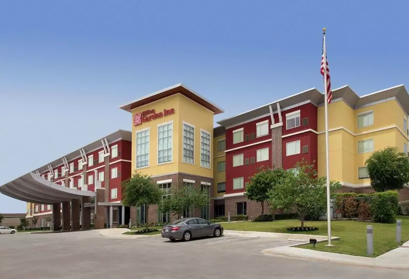 בית מלון כפרי Hilton Garden Inn San Antonio Airport South