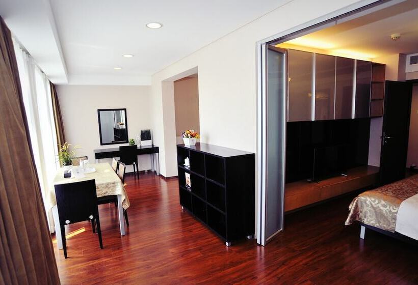 호텔 Qingdao Housing International