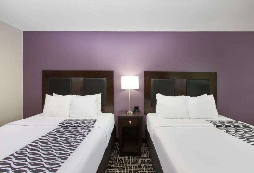 酒店 La Quinta By Wyndham Blue Springs