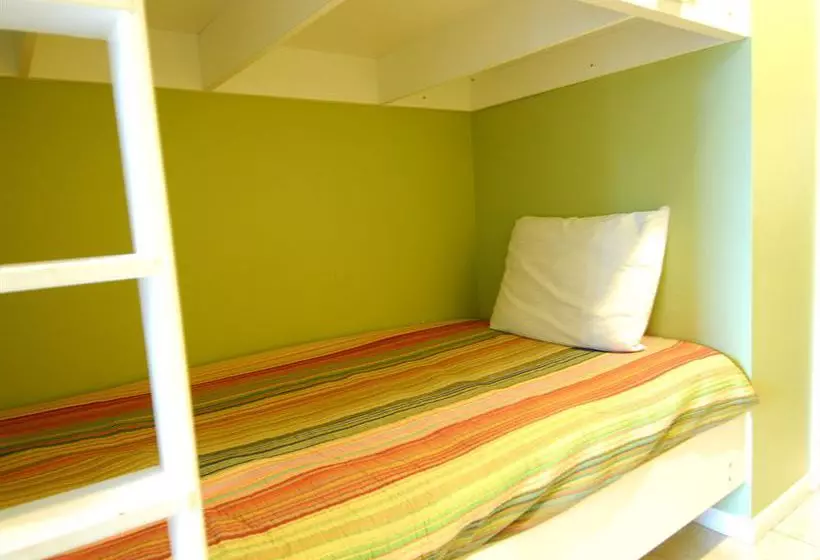 Hotel Resortquest Rentals At Crystal Sands East & West