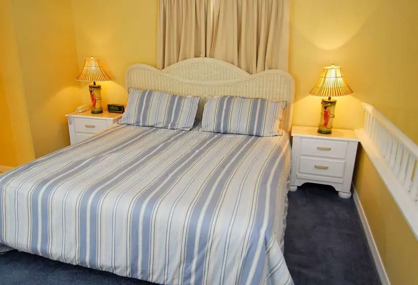 Hotel Resortquest Rentals At Crystal Sands East & West