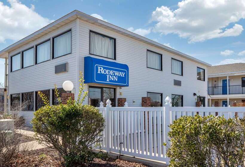 فندق Rodeway Inn & Suites