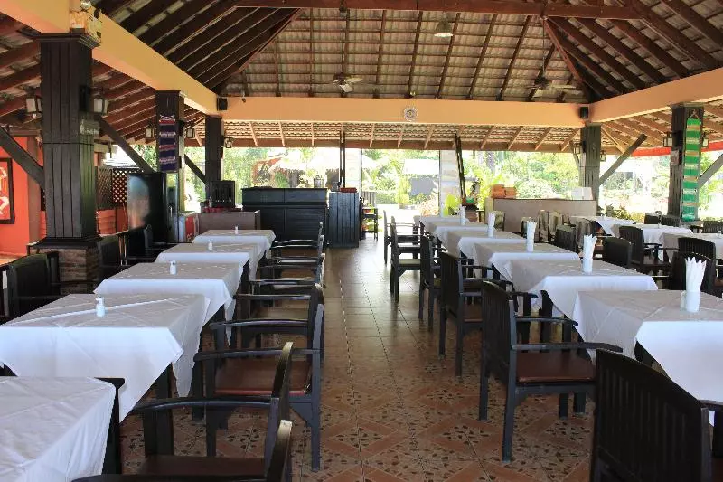 酒店 Sudala Beach Resort