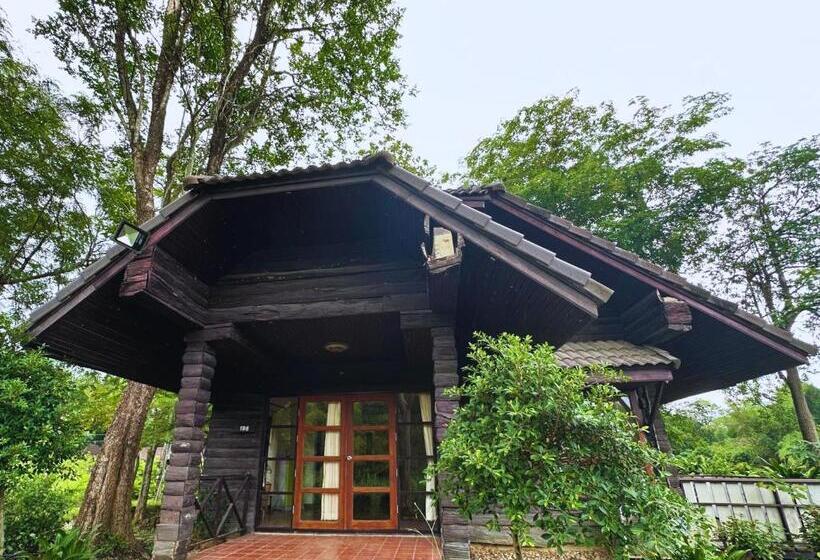 فندق The Legacy River Kwai Resort