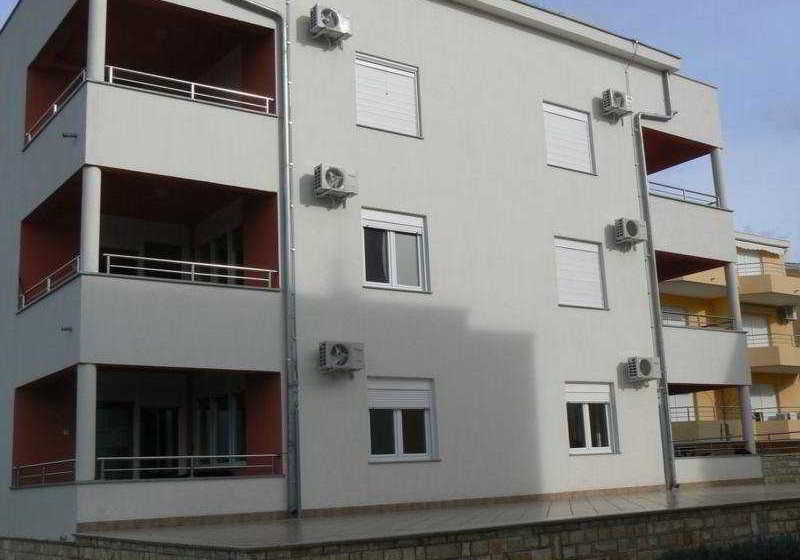 فندق Uspjeh Apartmani