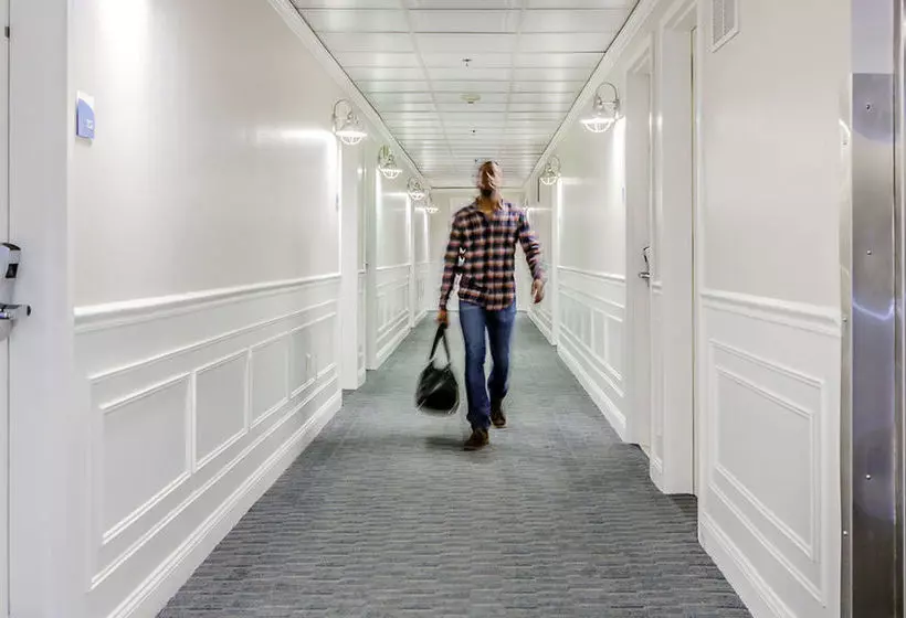 호텔 Winthrop Beach Inn And Suites Boston Logan Airport  Adults Only