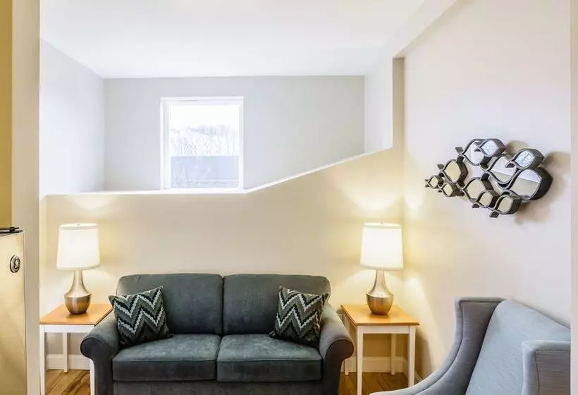 호텔 Winthrop Beach Inn And Suites Boston Logan Airport  Adults Only