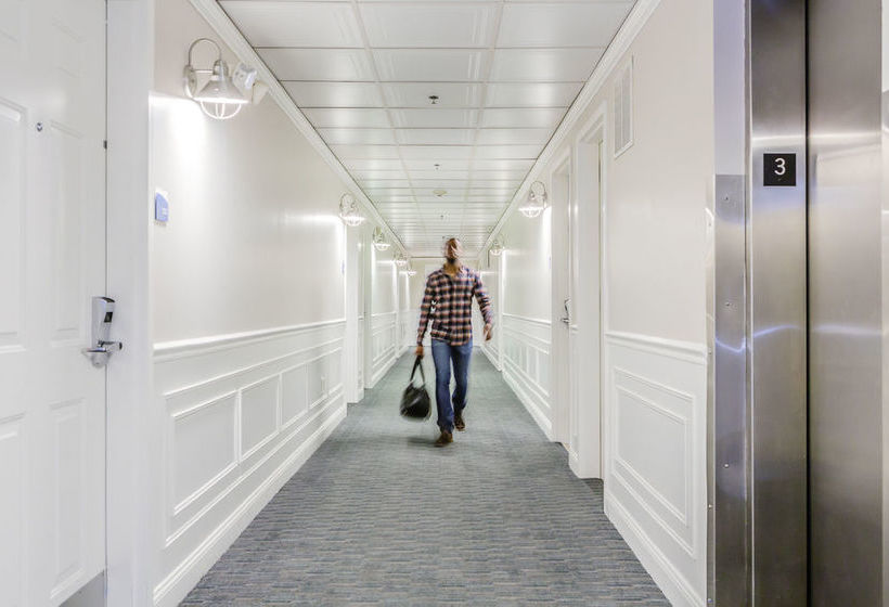 호텔 Winthrop Beach Inn And Suites Boston Logan Airport Adults Only