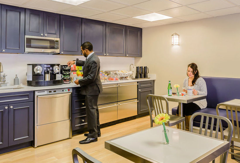 호텔 Winthrop Beach Inn And Suites Boston Logan Airport Adults Only