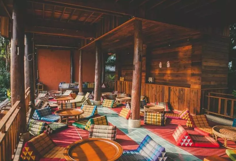 إقامة Ruen Come In