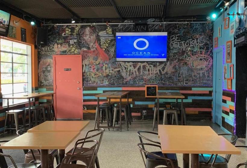 مسافرخانه Onu