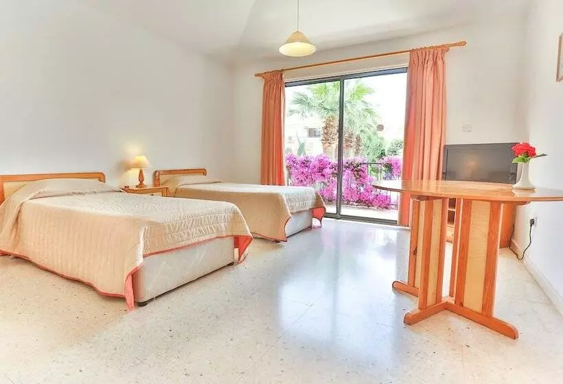 Tavros Hotel Apartments