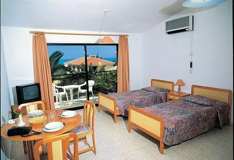 Tavros Hotel Apartments