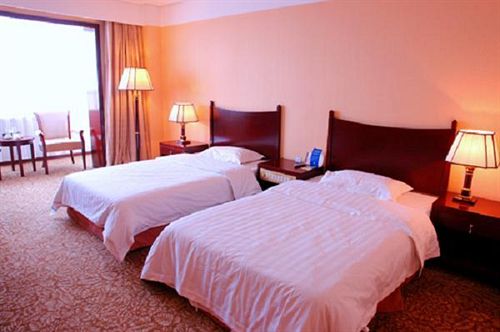 Tianjin Mayfair Hotel