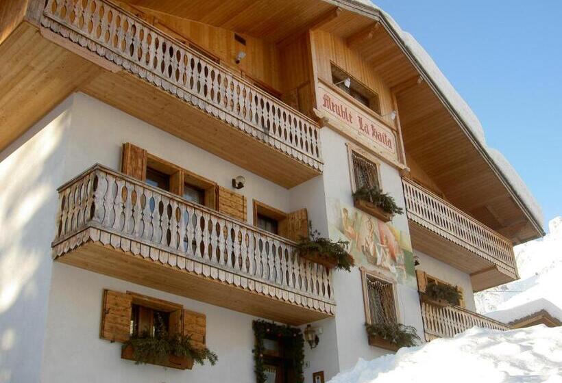 הוסטל Garni Meublè La Baita