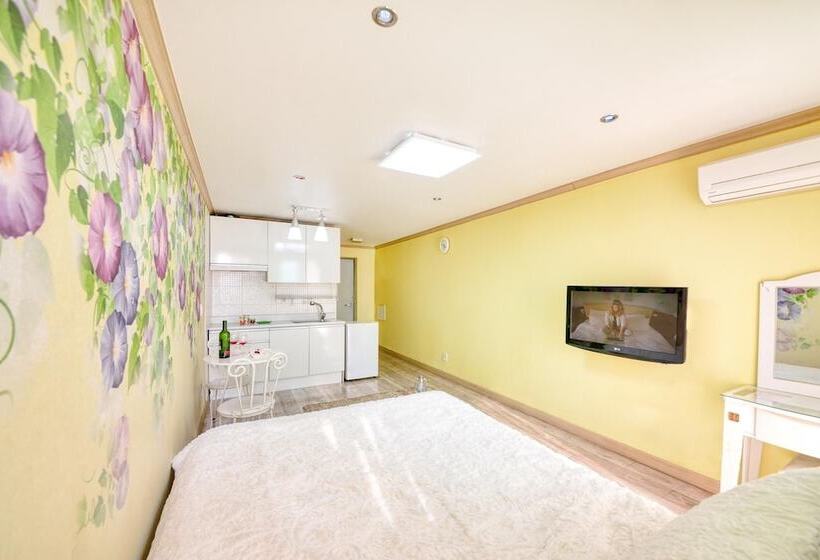 Ganghwa Sol Orem Pension