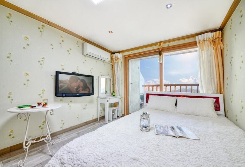 Ganghwa Sol Orem Pension