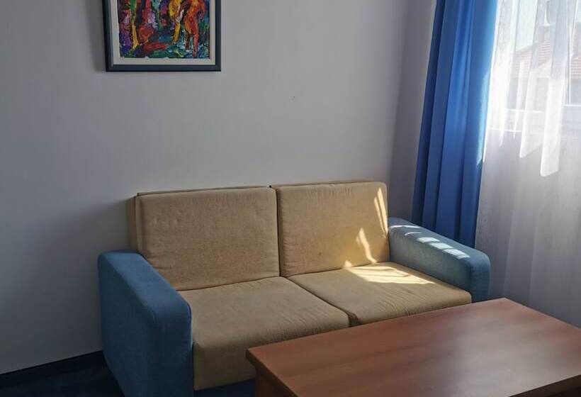 فندق Atm Ahtopol