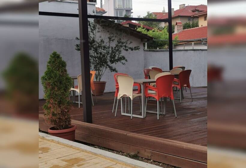 فندق Atm Ahtopol