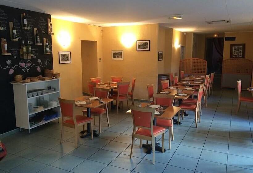 בית מלון כפרי Bistro Les Pas Sages