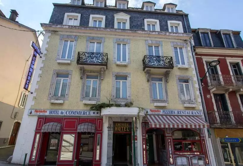 هتل Du Commerce Et De Navarre