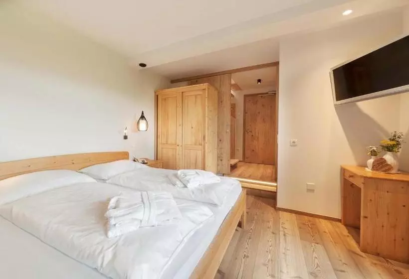 Hotelli Herol   My Mountain Retreat