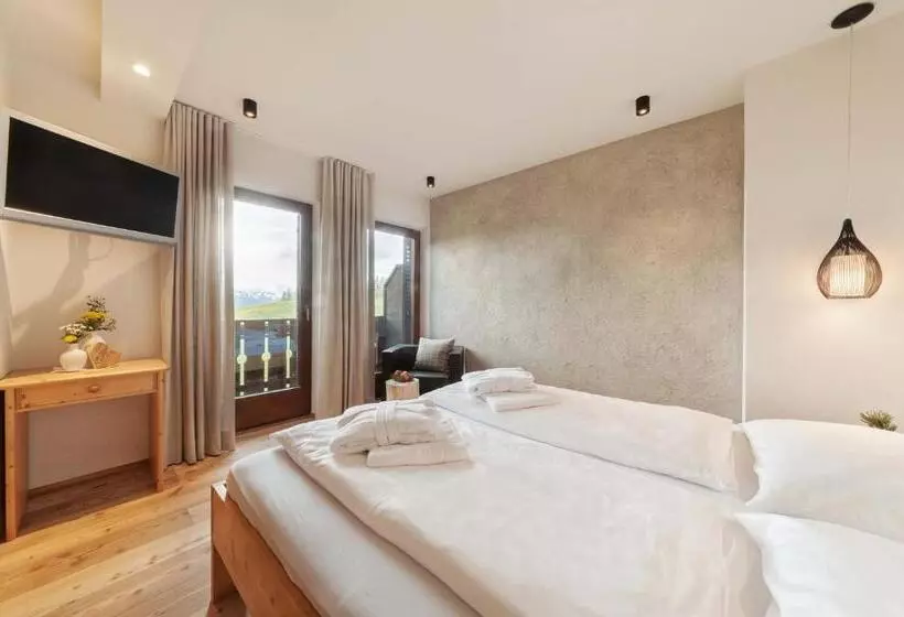 Hotelli Herol   My Mountain Retreat